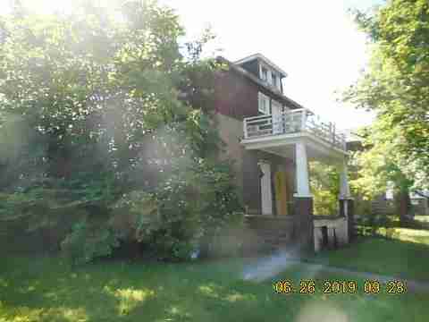 15714 Petosky (3)_m.jpg